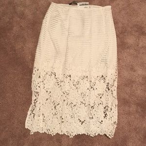 White crochet skirt